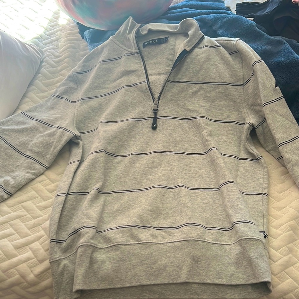 Grey w blue stripes pullover